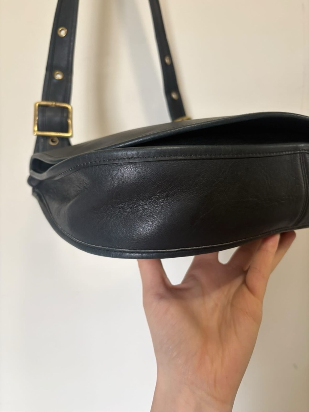 Vintage Coach NYC Navy Large Saddle 9210 - Picture 14 of 16